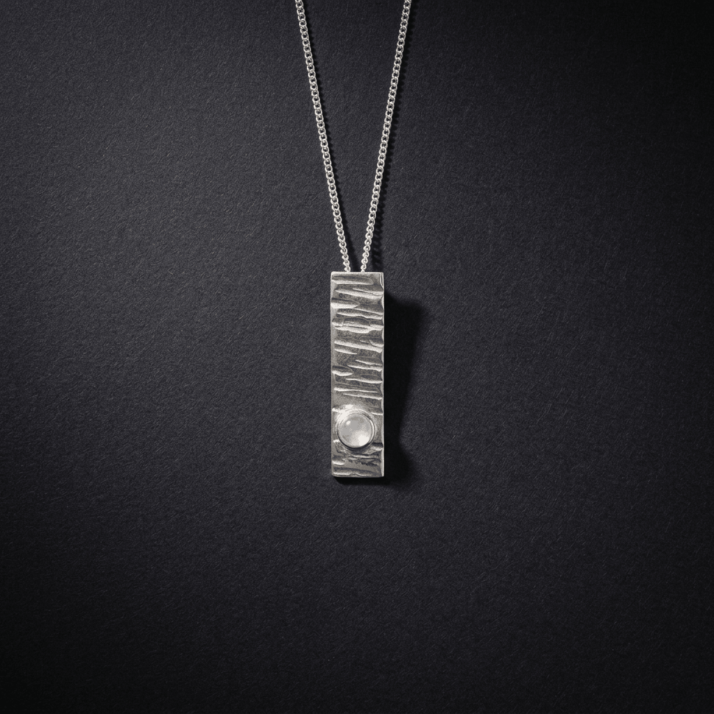 Sterling Silver hammered pendant set with a moonstone - Stellify Jewellery