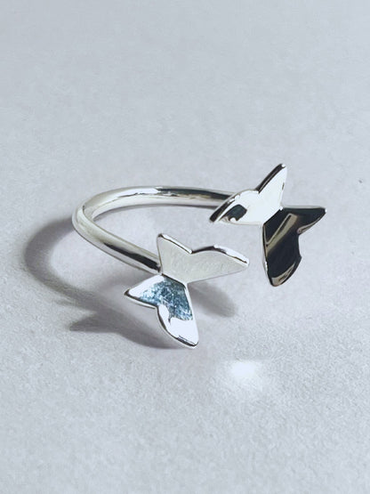 Butterfly Embrace Adjustable Ring - Stellify