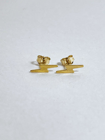Golden Bolt Elegance Studs - Stellify