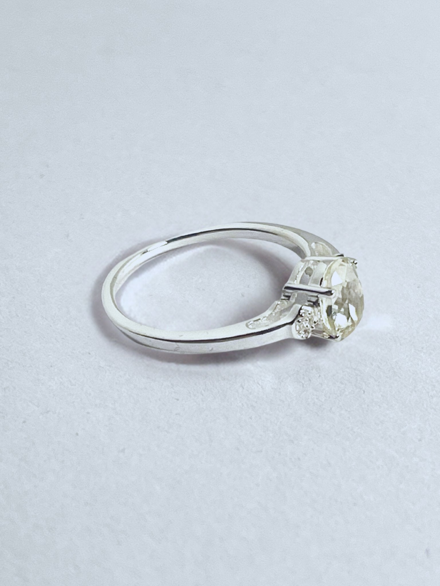 Novas Hiddenite Harmony Ring - Stellify