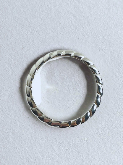 Twisted Elegance Stacking Ring - Stellify